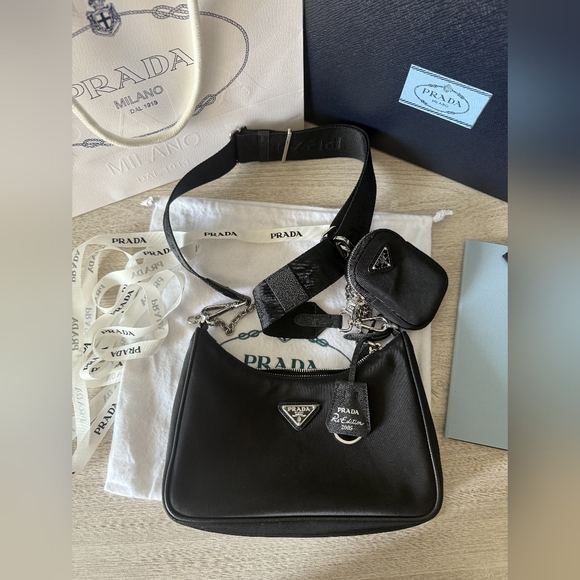 Prada Re-Edition 2005 Re-Nylon and Saffiano mini bag - Picture 1 of 16